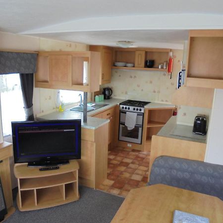 Golden Sands: Mirage Iiii:- 6 Berth, Access To The Beach 英戈尔德梅尔斯 外观 照片