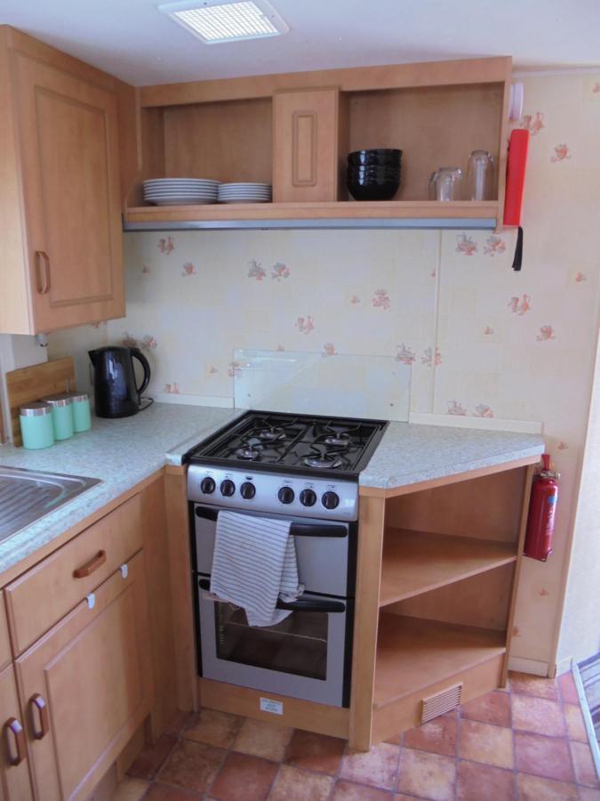 Golden Sands: Mirage Iiii:- 6 Berth, Access To The Beach 英戈尔德梅尔斯 外观 照片