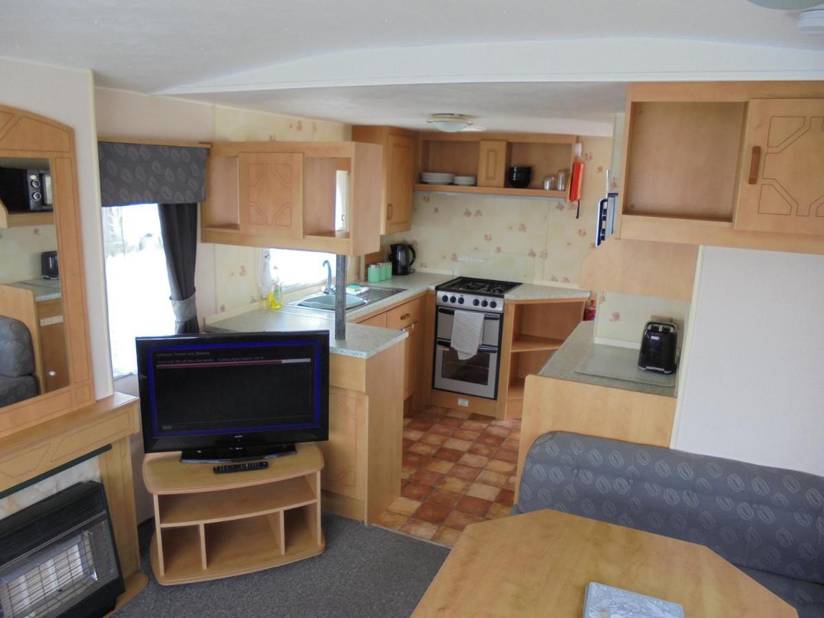 Golden Sands: Mirage Iiii:- 6 Berth, Access To The Beach 英戈尔德梅尔斯 外观 照片