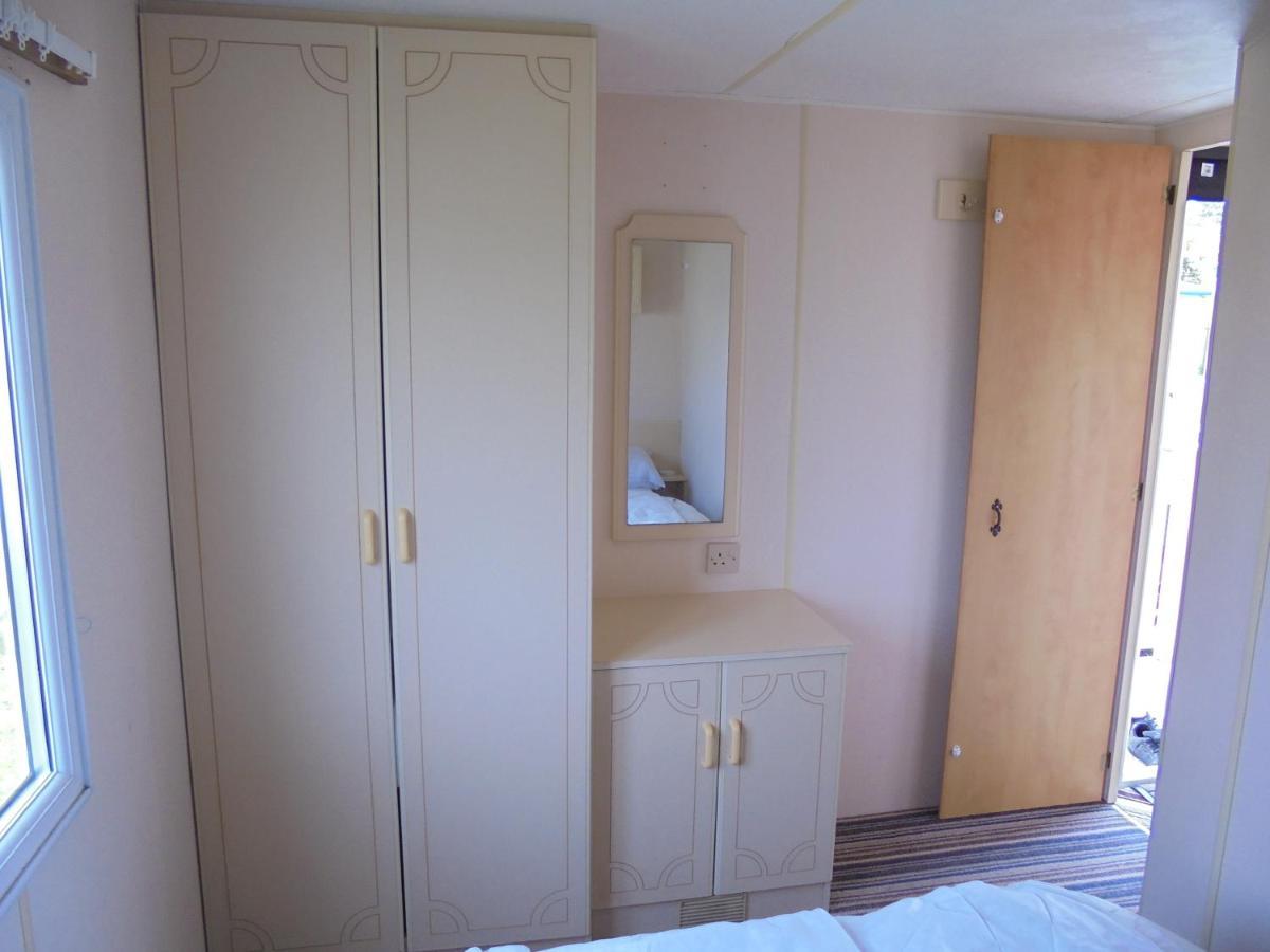 Golden Sands: Mirage Iiii:- 6 Berth, Access To The Beach 英戈尔德梅尔斯 外观 照片