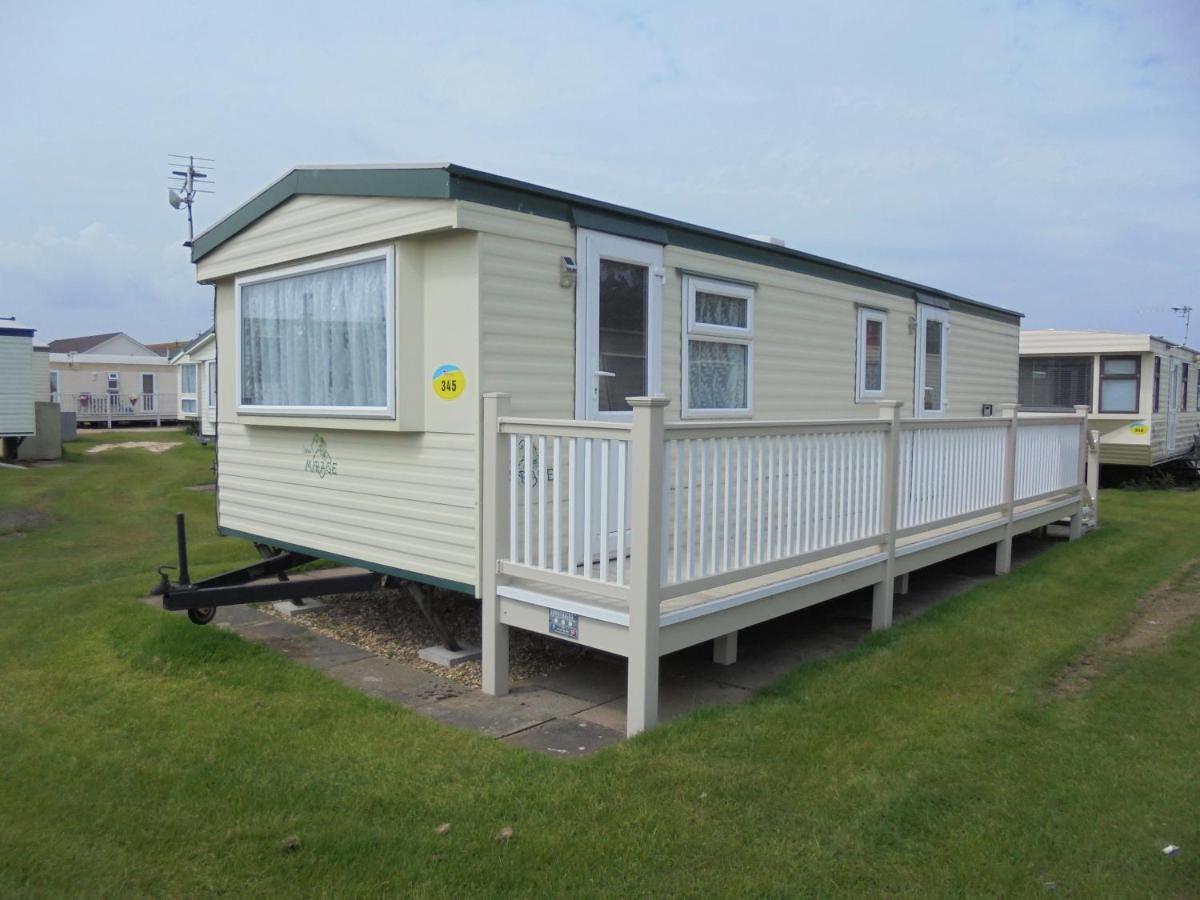 Golden Sands: Mirage Iiii:- 6 Berth, Access To The Beach 英戈尔德梅尔斯 外观 照片